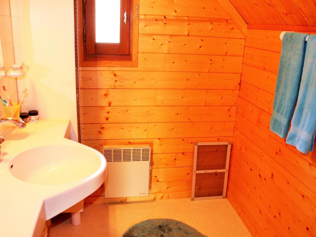 Pretty Chalet In Beaulieu With Private Pool Екстериор снимка